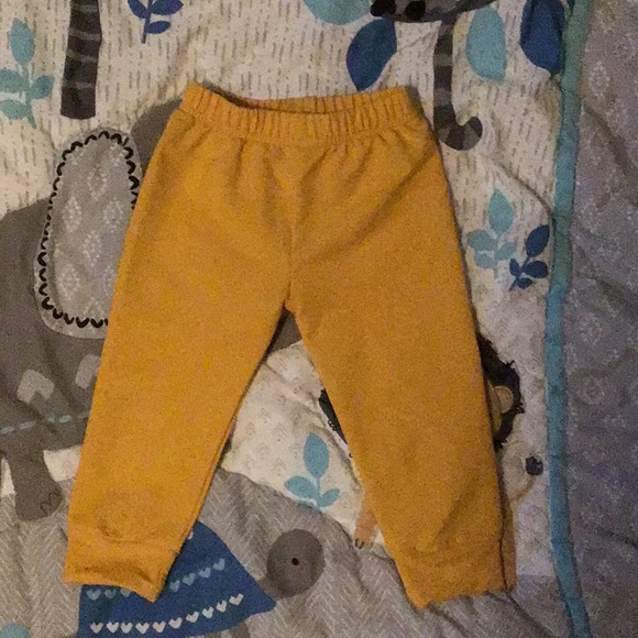 Matching set - Picture 2 of 3